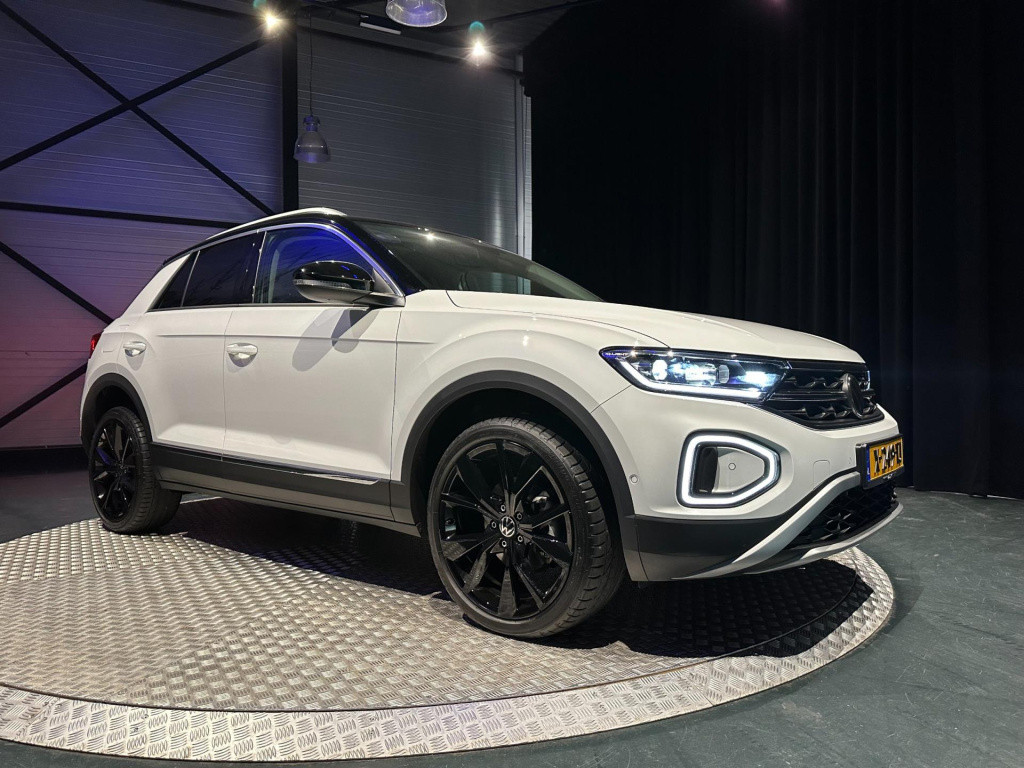 Volkswagen T-roc 1.5 tsi style *led*virtual*dab+*pdc v&a*trekhaak*navi*appc