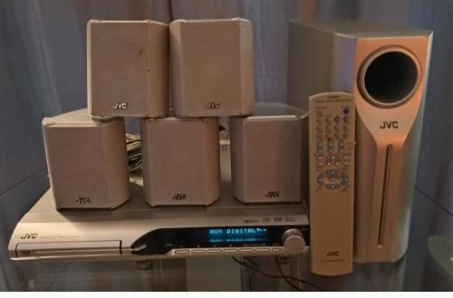 Jvc home cinema set