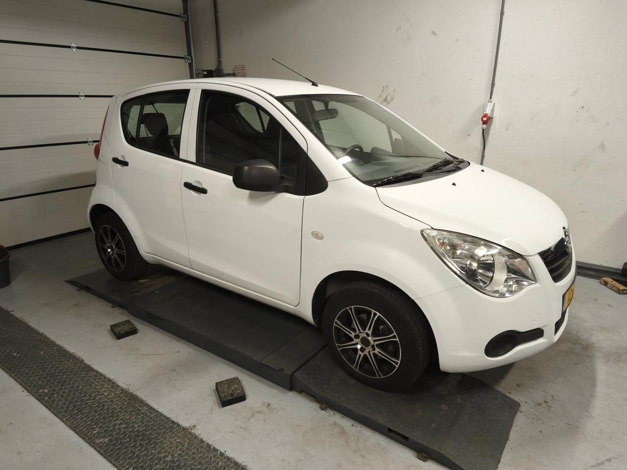 Opel Agila