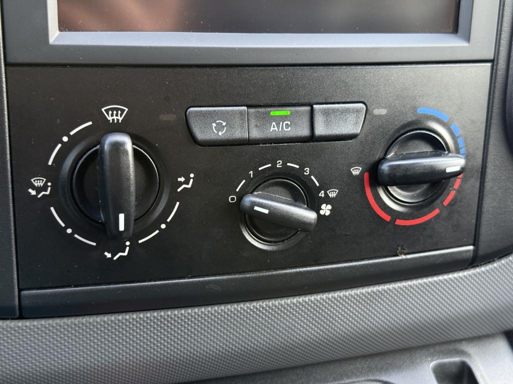 Citroen Berlingo 1.6 bluehdi 100 business s&s euro 6 | nl-auto | carplay | 