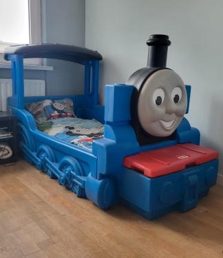 Thomas locomotief peuterbed
