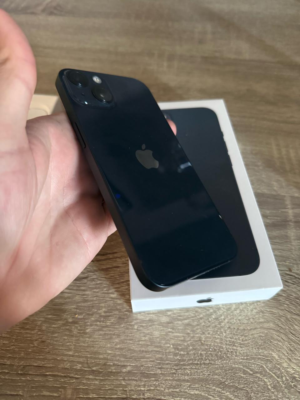 IPhone 13 (128GB) Zo goed als nieuw met originele doos