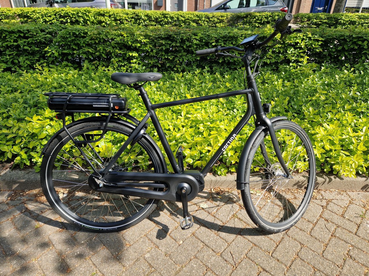 Schitterende Cortina elektrische heren fiets met middenmotor