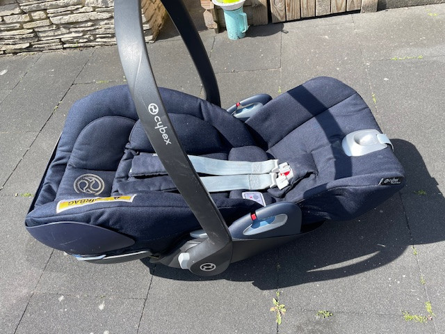 Maxi cosi Cybex  + 2 adapters