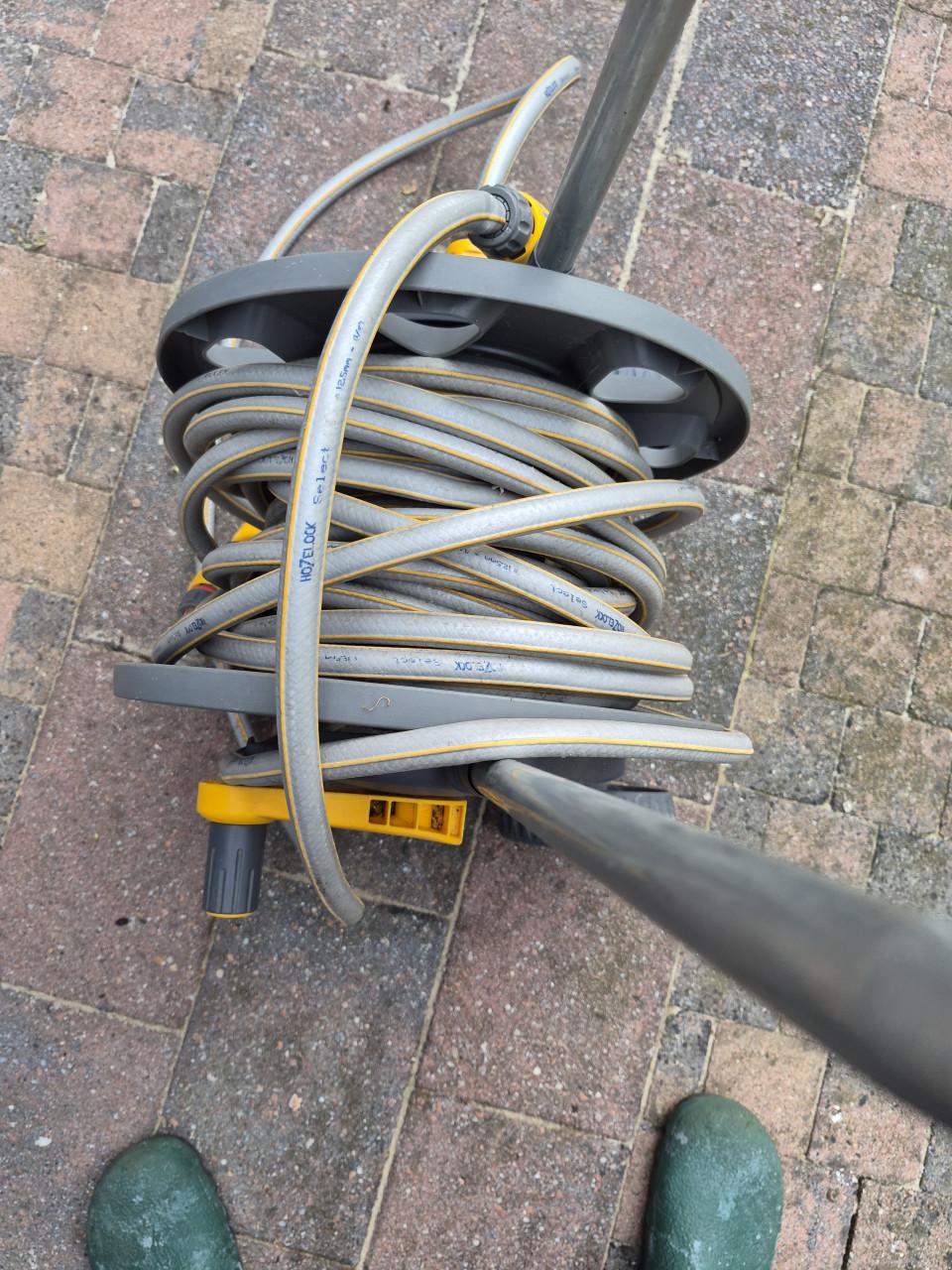 Tuinslanghaspel 25 meter merk Hozlock