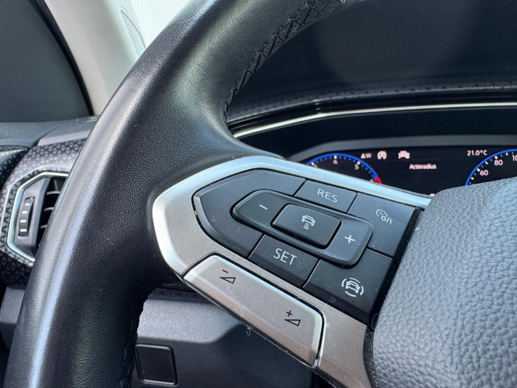 Volkswagen T-cross 1.0 tsi style * virtual cockpit * stoelverwarming * carp