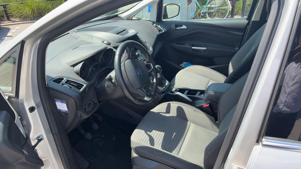 Ford C-max 1.0 titanium