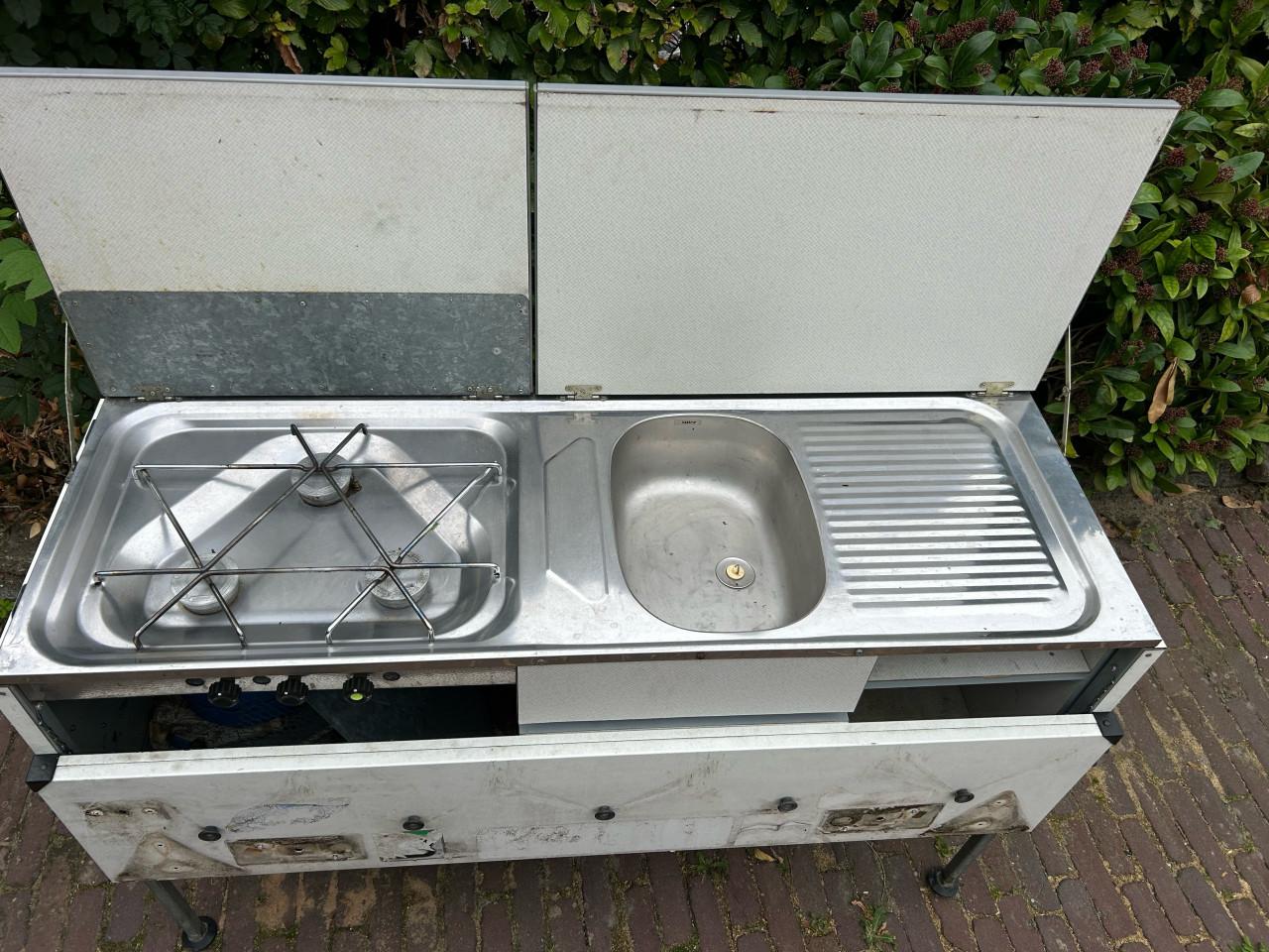 Bermkeuken / Campingkeuken