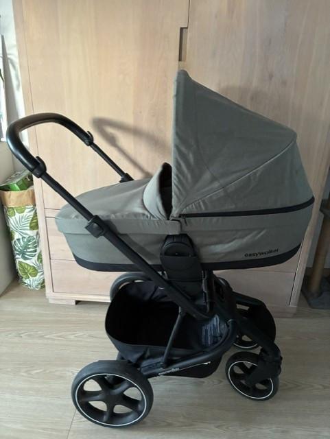 Easywalker Harvey 3 Sage Green combiwagen kinderwagen / buggy groen