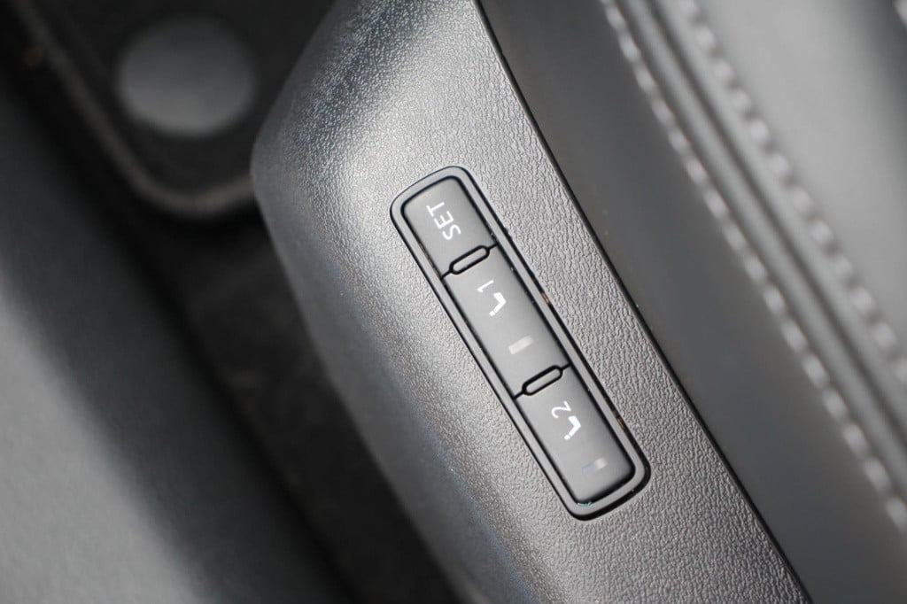 Nissan Qashqai 1.6 tekna + - pano - leder - bose - trekhaak - dab - led - s