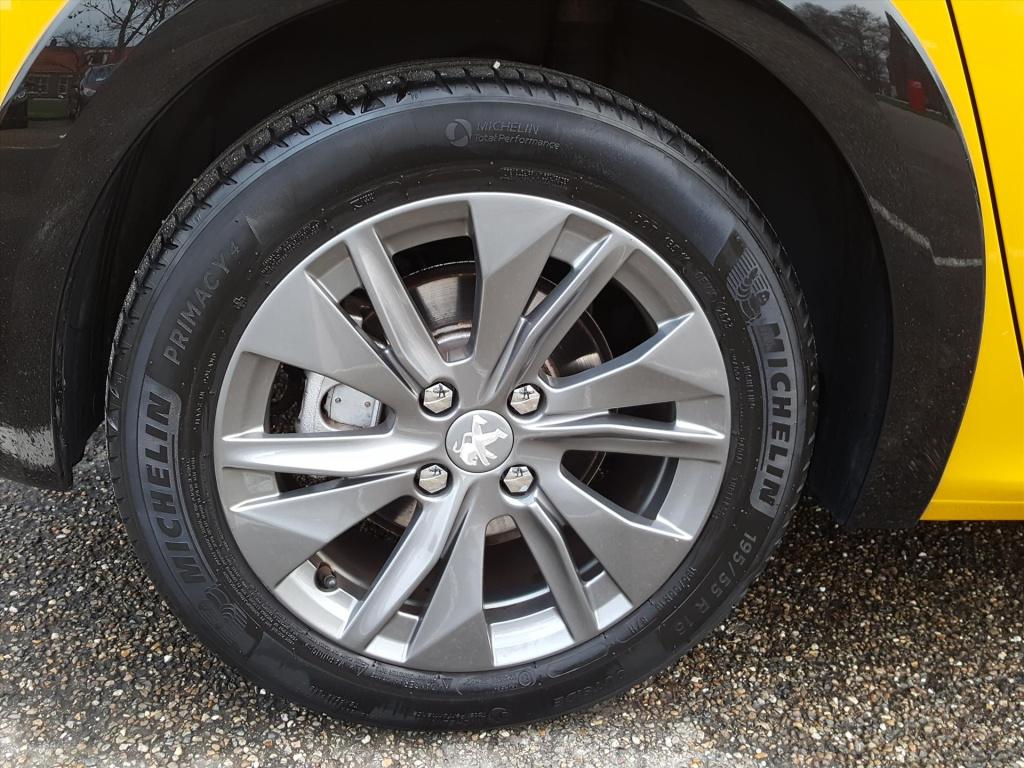 Peugeot 208 50kwh 136pk 3-fase allure pack apple carplay & android auto | 3