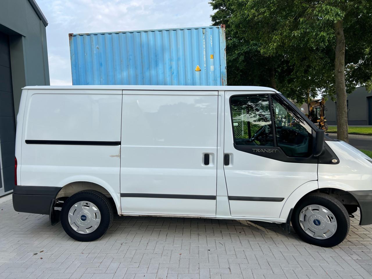 Ford Transit 260S 2.2TDCi 110.899KM Nap