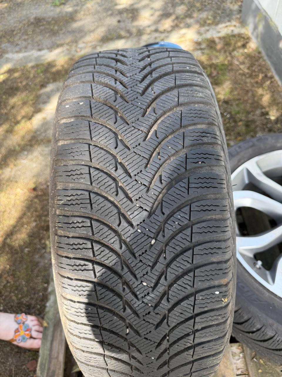 Originele 17 inch Mercedes C-Klasse W205 Velgen & Winterbanden