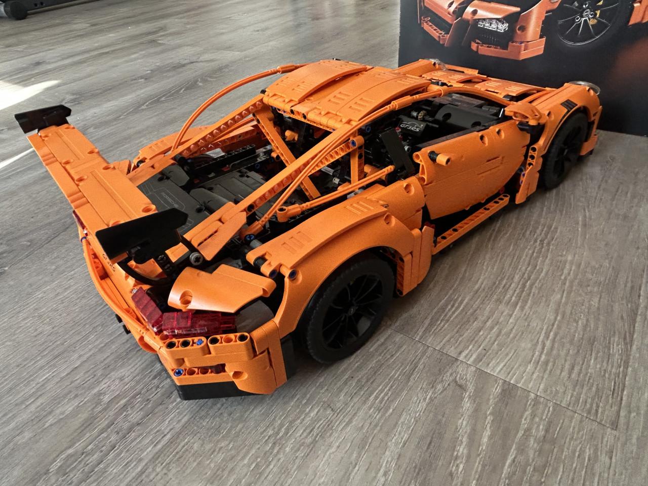 Lego Technic Supercar 42056 – Porsche 911 GT3 RS