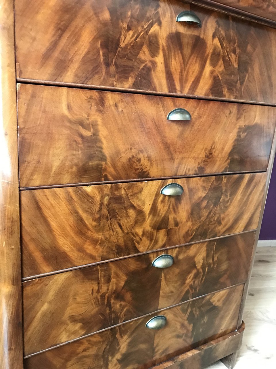 Antiek houten ladenkast