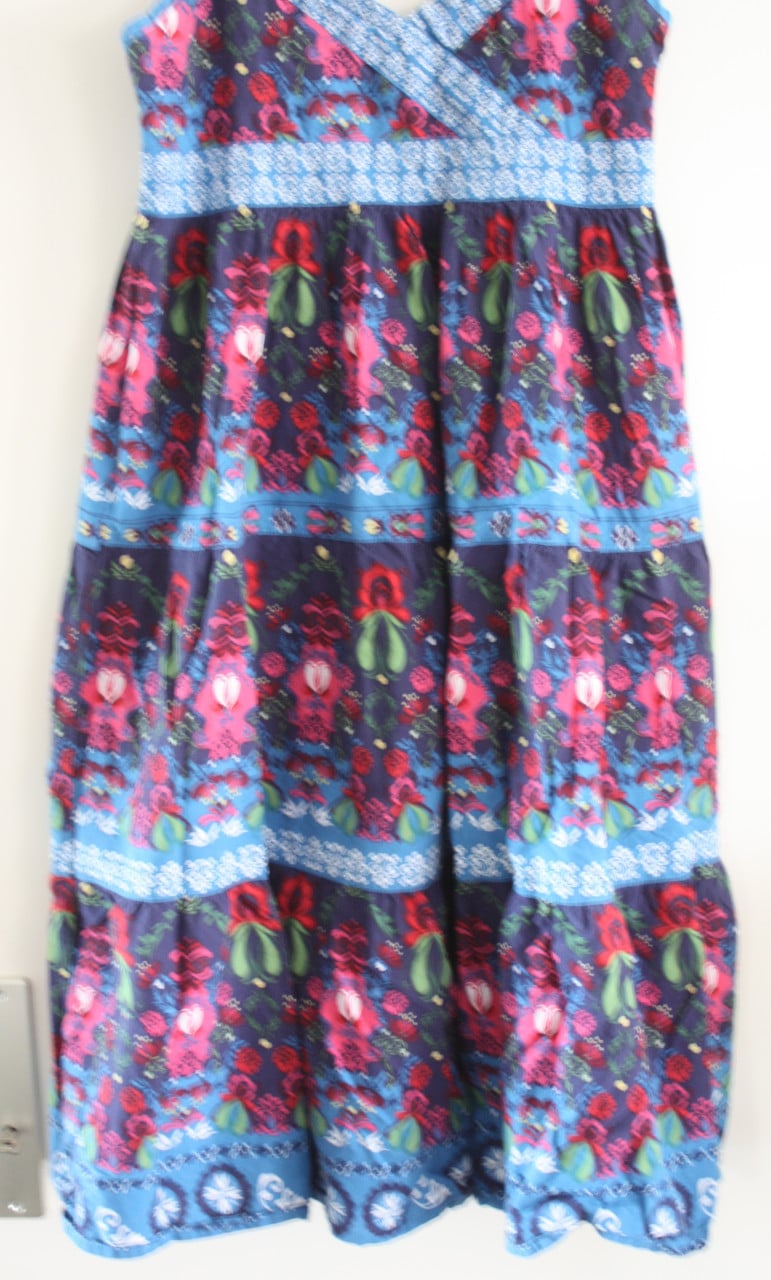 Zomerjurk met blauwe bloemen print  maat 152