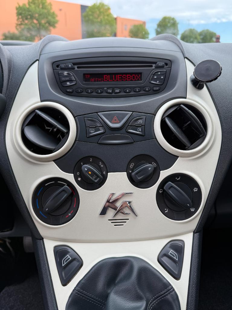 Ford KA 1.2 cool & sound start/stop - airco - nieuwe distr