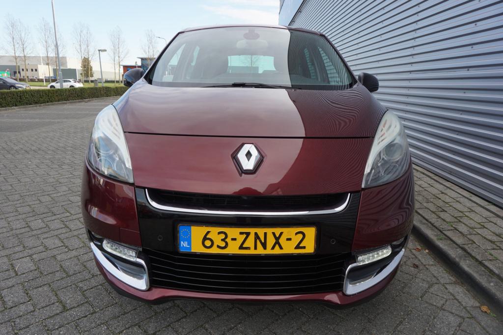 Renault Scenic 1.4 tce bose climate / navi / cruise / camera / parkeers. / 