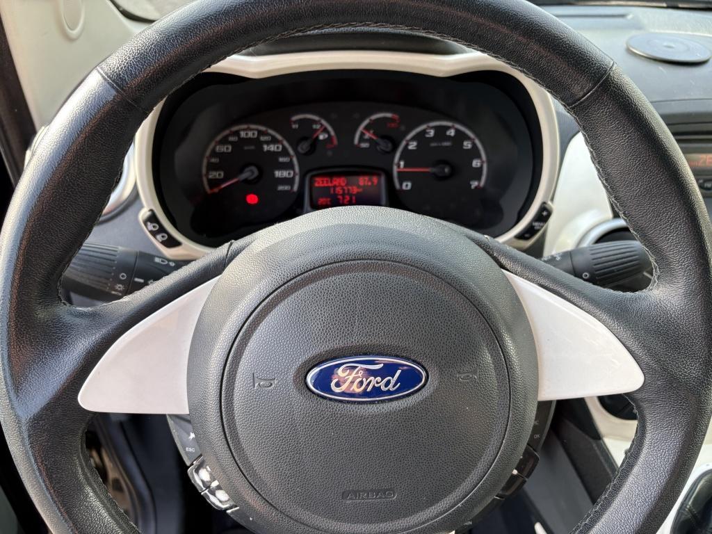 Ford KA 1.2 titanium x s/s