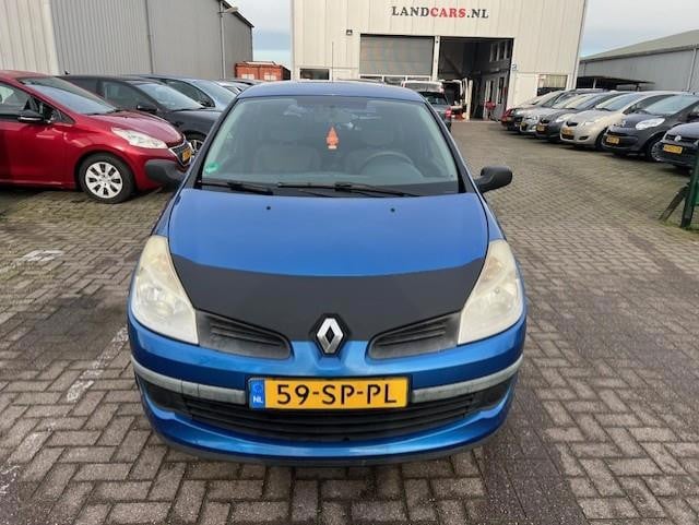 Renault Clio 1.2-16v authentique