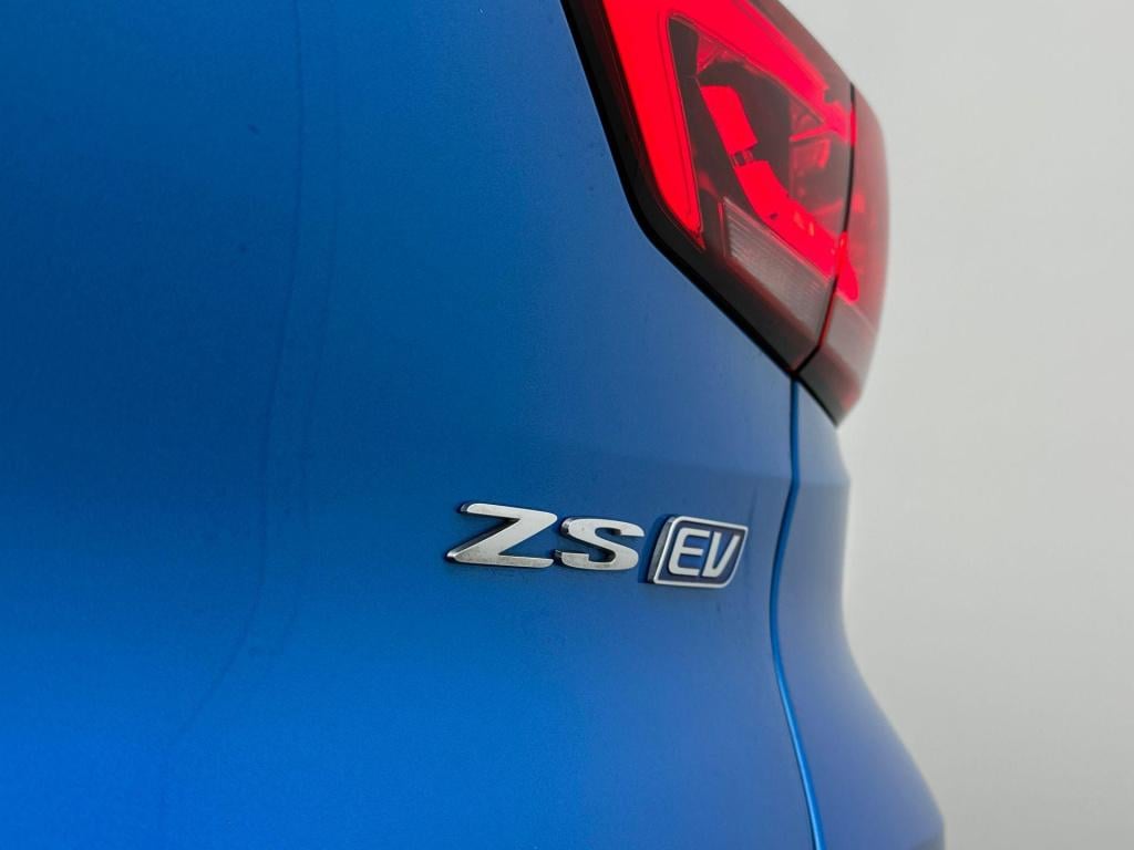 MG Zs Ev mg ev standard range luxury 50 kwh mg zs ev standard range luxury 