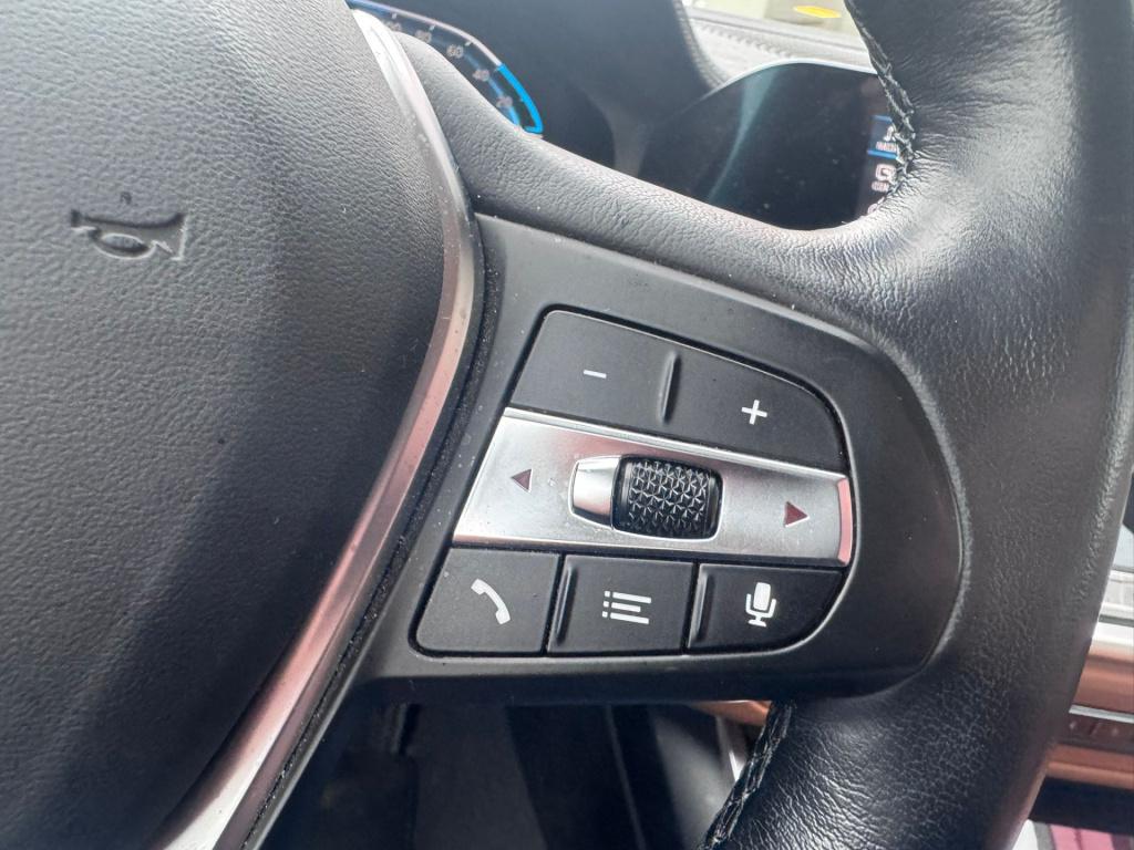 BMW 3-serie touring 330e high executive