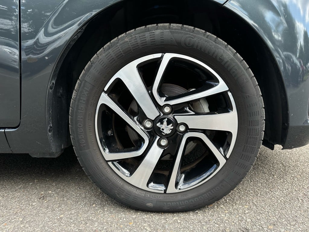 Peugeot 108 1.0 e-vti // cabrio // 13.000km! // veel opties //