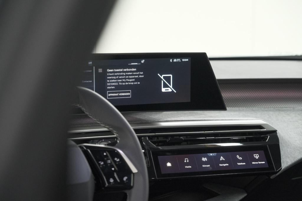 Peugeot 3008 1.2 hybrid 145 gt | camera | adaptieve cruise control | elektr