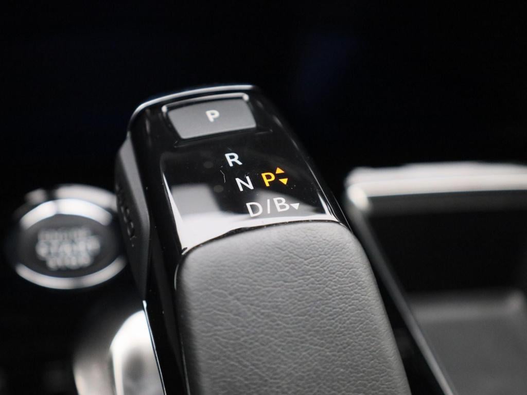 Peugeot 3008 1.6 hybrid 225 allure | automaat | half-leder | navigatie | vi
