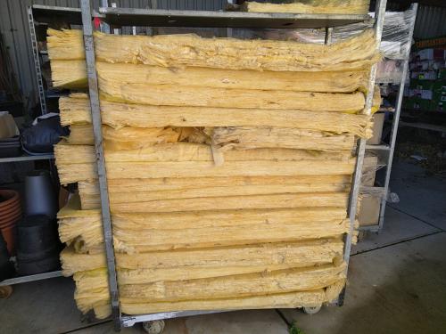 Isolatie materiaal. 120 cm lang, 60 cm breed