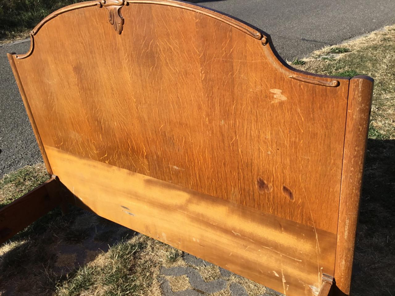 Art Deco bed ombouw