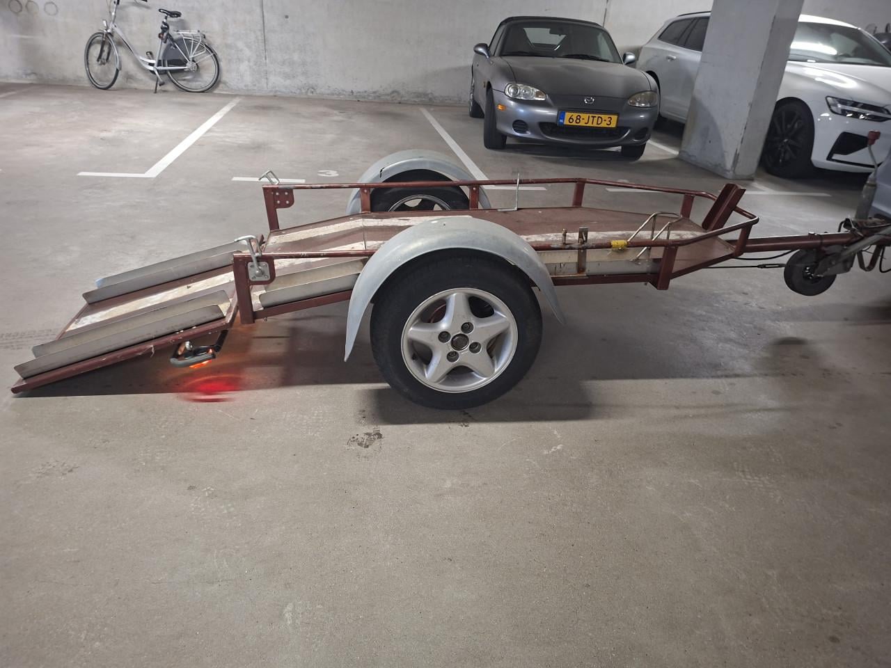 Kar voor scootmobiel en fiets