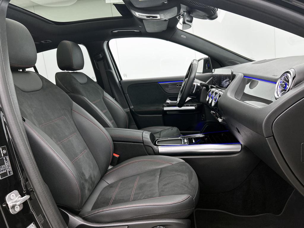 Mercedes-Benz Gla-klasse 200 amg line | sfeerverlichting | panoramadak | cr