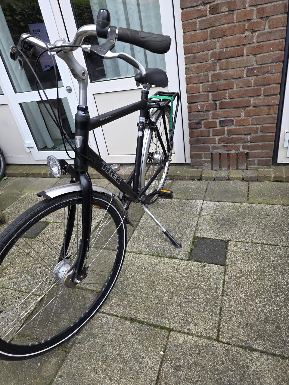 Heren fiets TREK-28 inch-met 7 versnellingen-Fr.maat 60cm-Nieuw slot