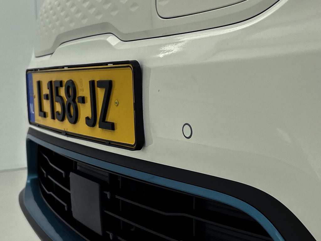 Kia E-niro executiveline 64 kwh | schuif-/kanteldak | 3-fase | jbl | stoelk