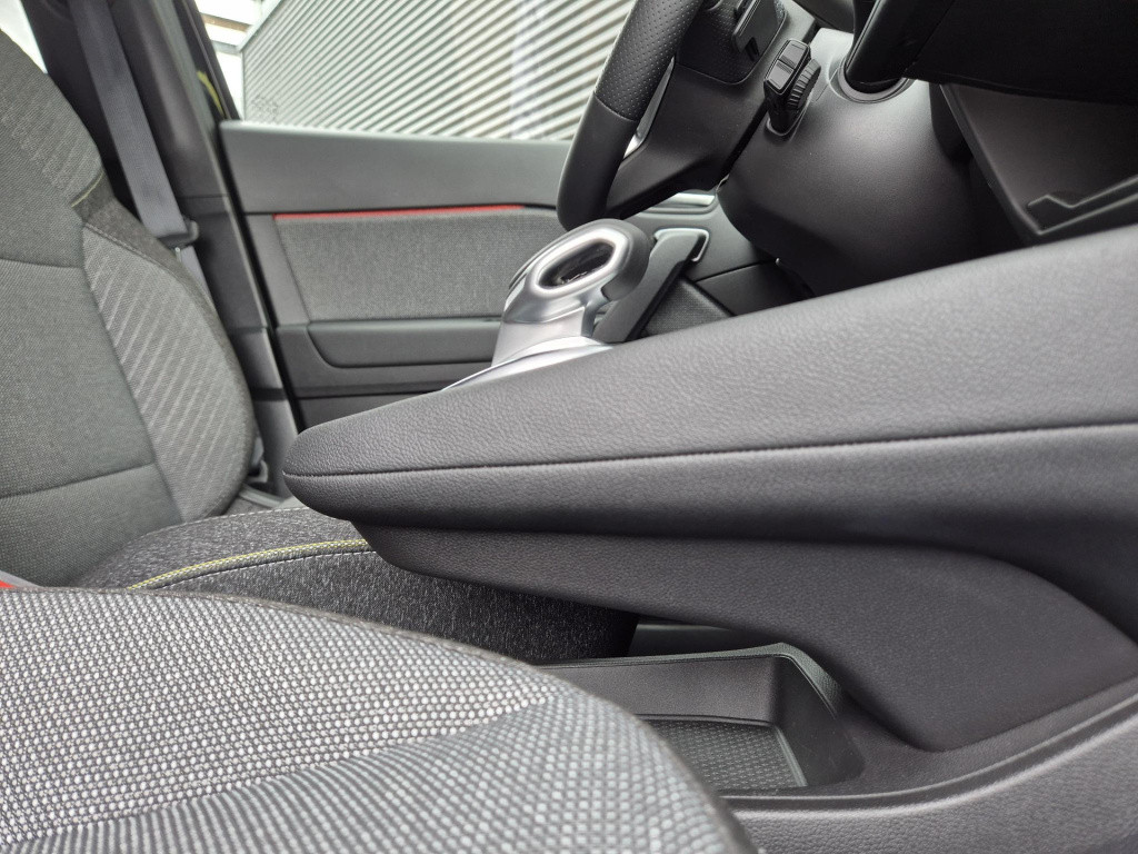 Renault Captur new 1.3 mild hybrid edc automaat 160 techno 160pk, apple/and