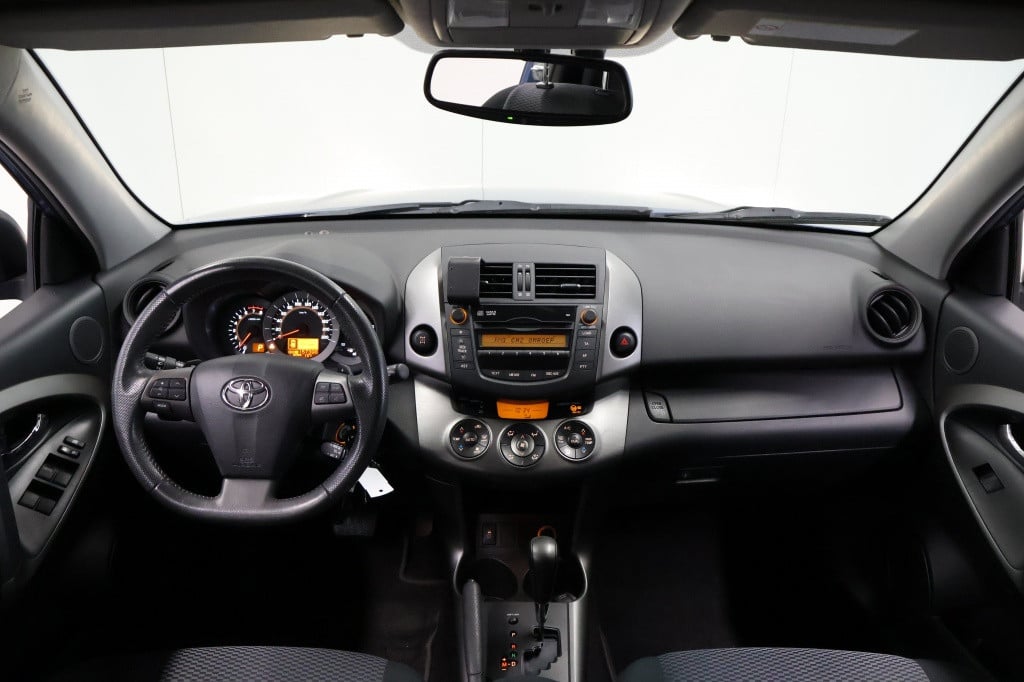 Toyota Rav4 2.0 vvti dynamic
