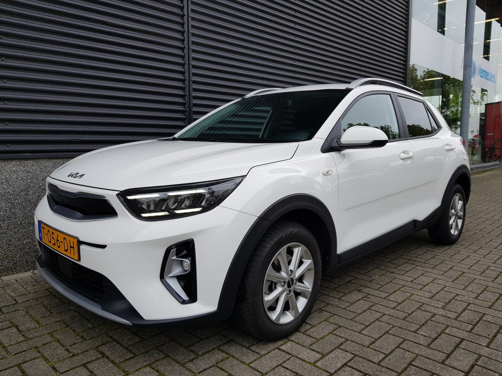 Kia Stonic mhev dynamicline 100pk