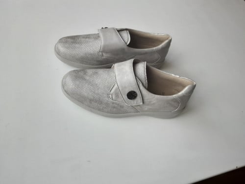 Damesschoenen voor reumatische en diabetes voeten