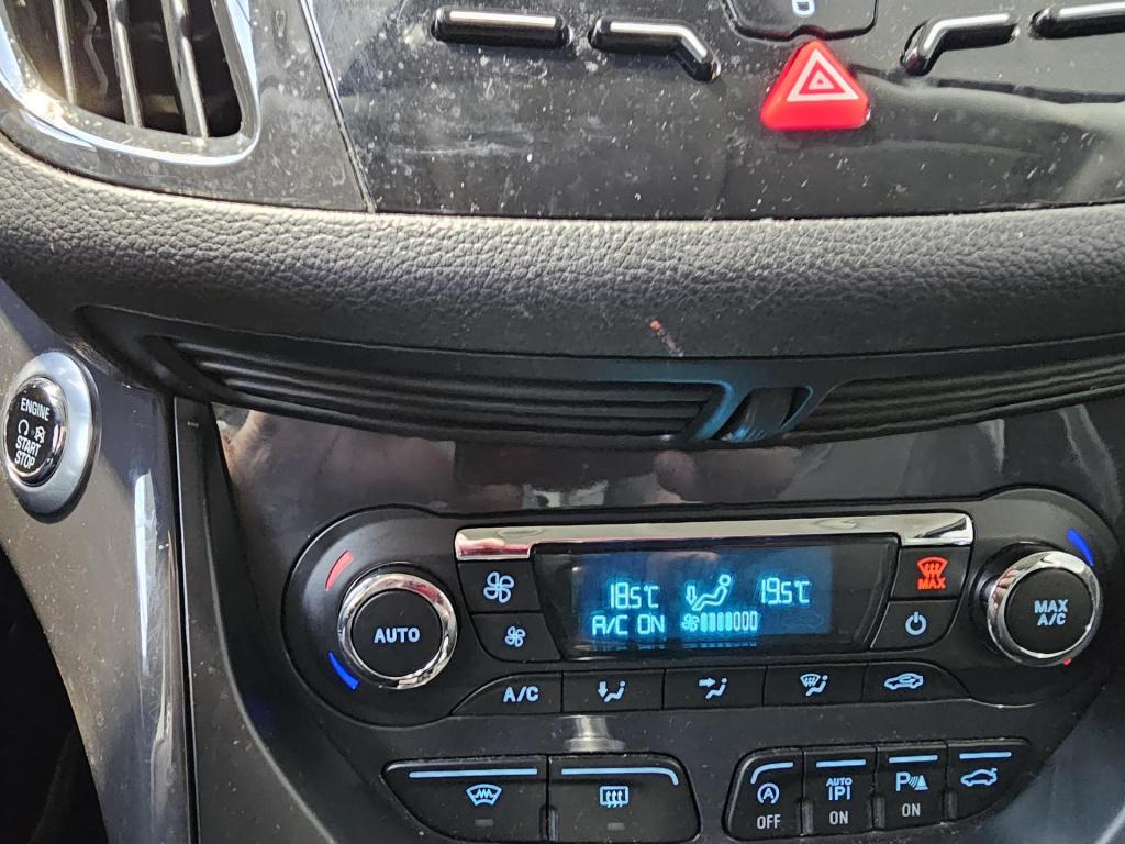 Ford Kuga 1.6 titanium plus