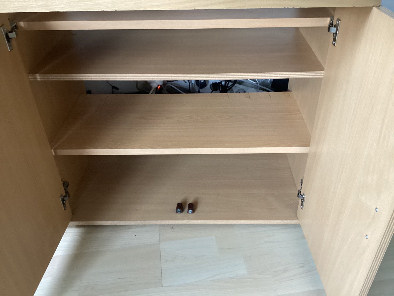 Licht ruim Dressoir, veel opbergruimte