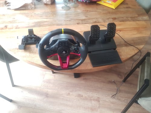 Te koop stuur en voetpedaal voor ps en pc