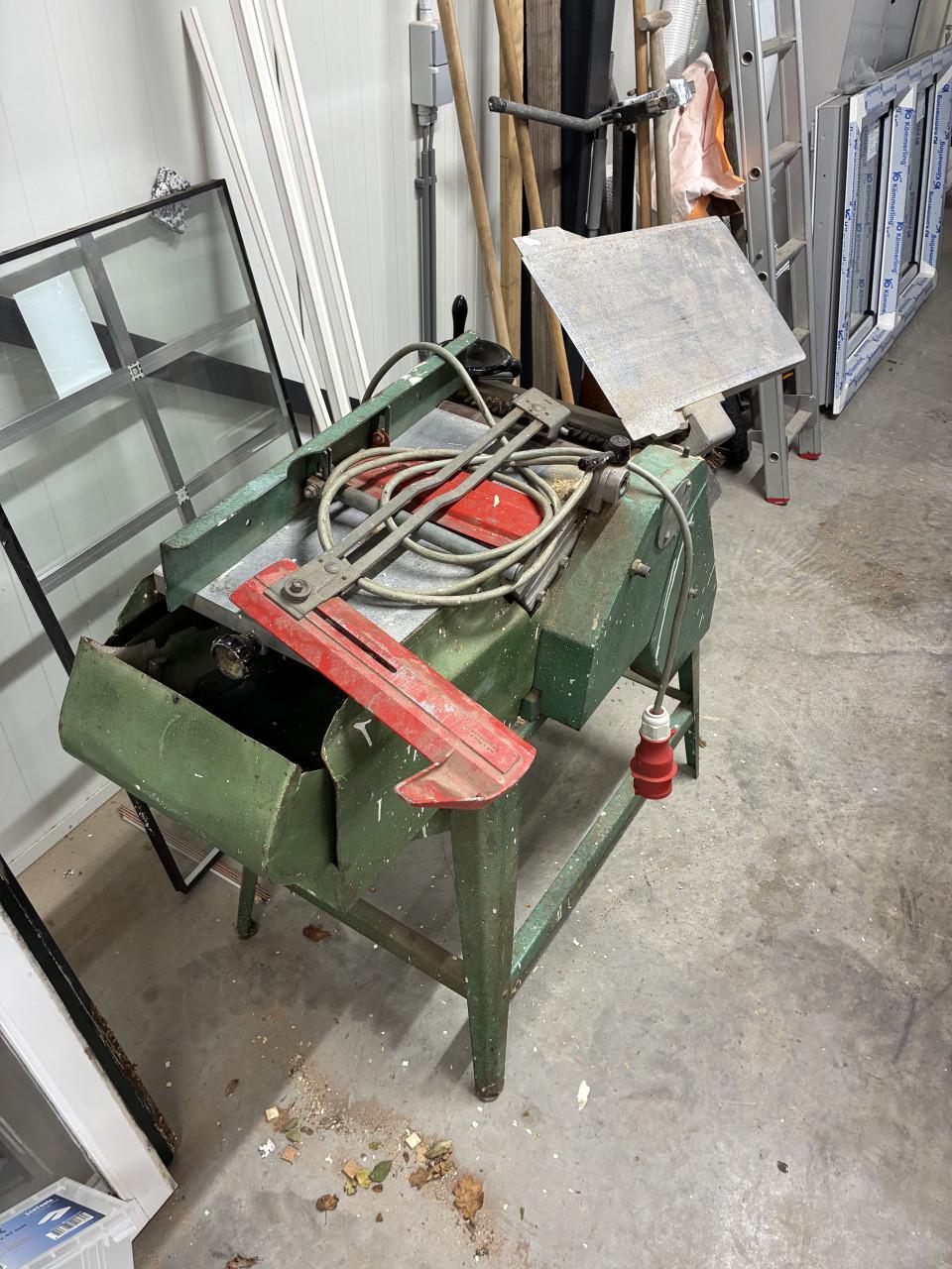 Kity 636 vlak/ van dikte bank