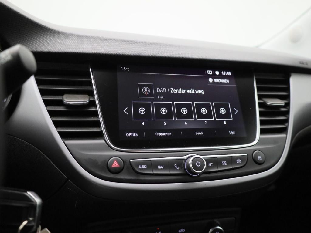 Opel Crossland X 1.2 edition | parkeersensoren achter | navigatie | airco |