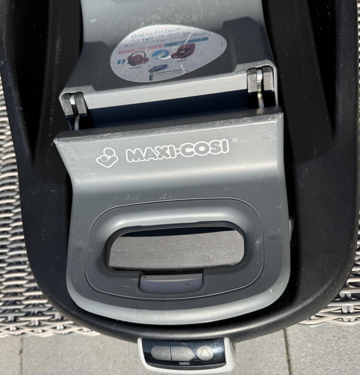 Maxi Cosi, Family fix, Iso fix, base.