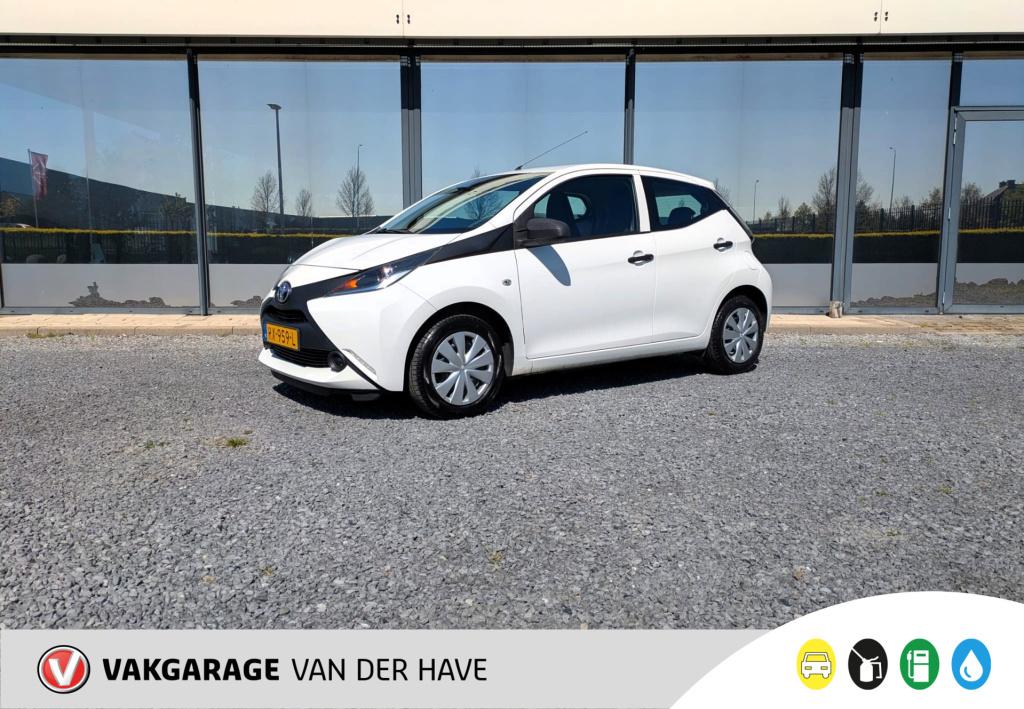 Toyota Aygo 1.0 vvt-i x-fun | 5 deurs | airco | bluetooth