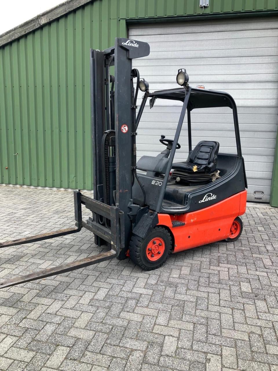 Linde E20 heftruck