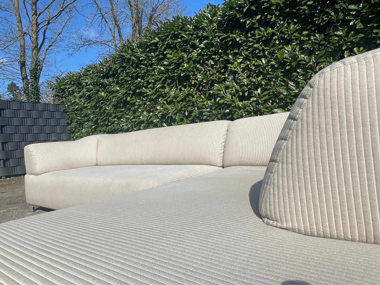 Leolux Faya Lobi hoekbank – Premium comfort en luxe design