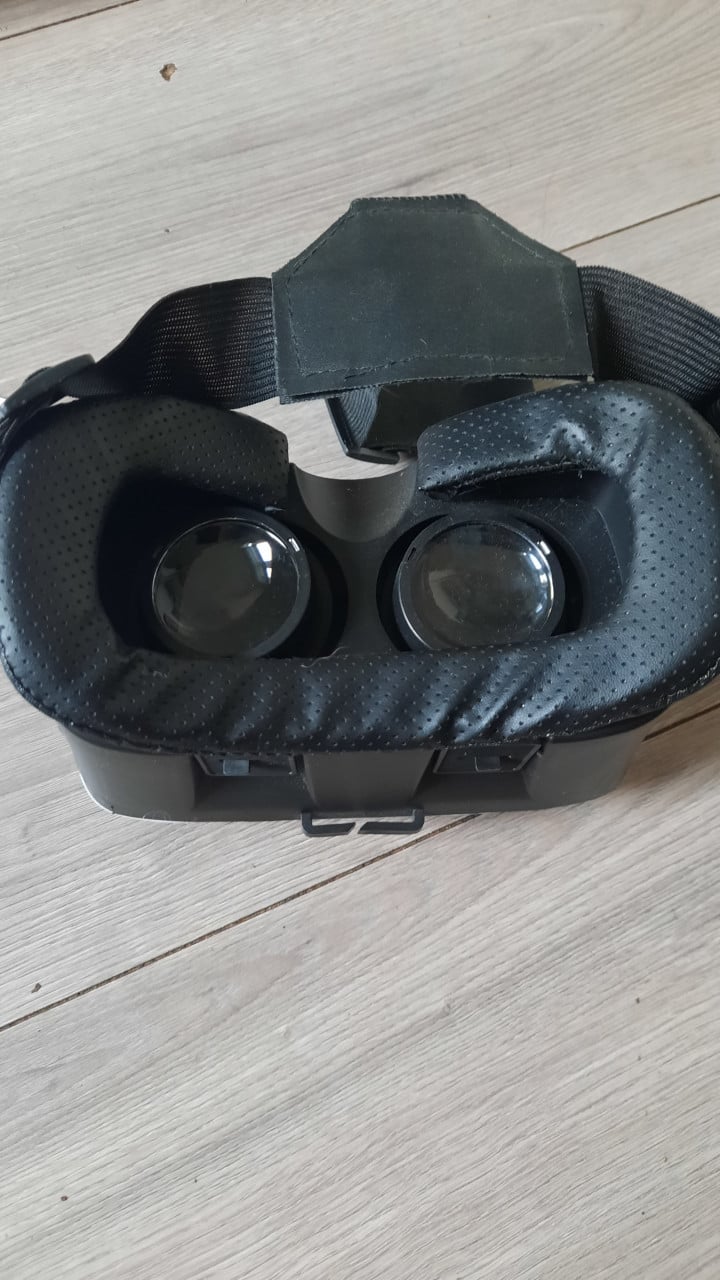 BRIL VR BOX
