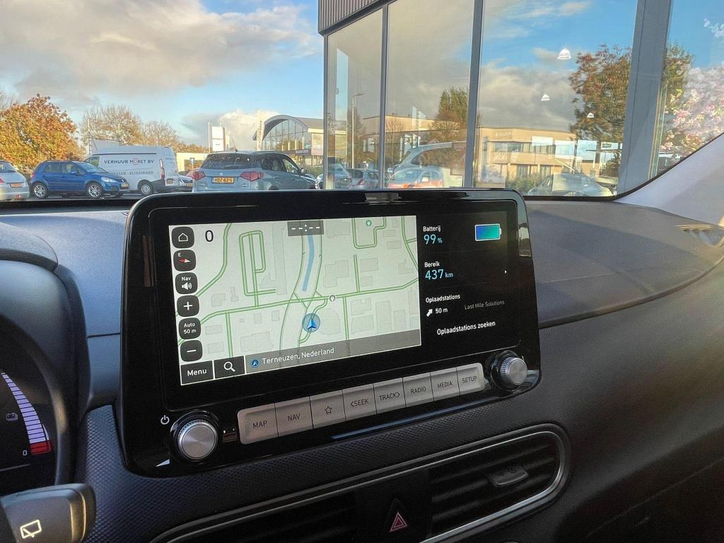 Hyundai Kona ev premium 64 kwh